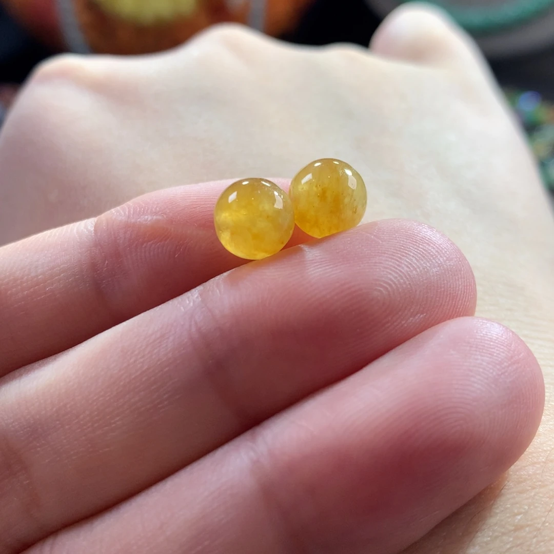 翡翠未镶嵌颈饰翡翠冰底芬达色卡7.80+一对出