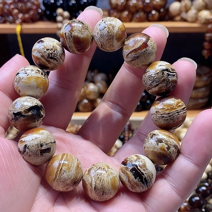 千层的卡18的，手串