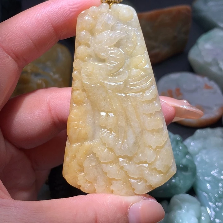 翡翠未镶嵌颈饰保真天然A货翡翠