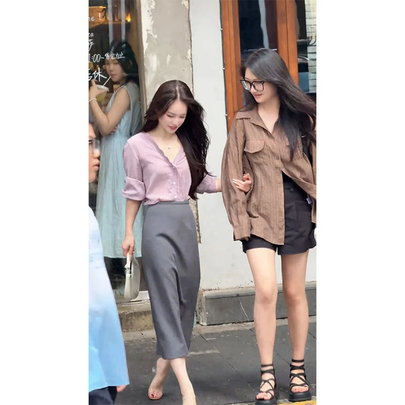 今年流行穿搭一整套女新款2025早秋气质上衣百搭修身半身裙两件套