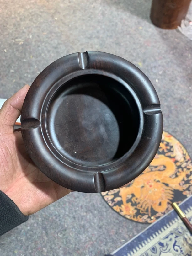 老檀木。精品 烟缸  圆形