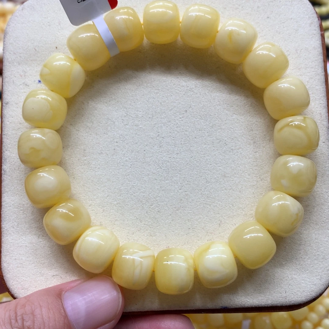 琥珀未镶嵌手链蜜蜡