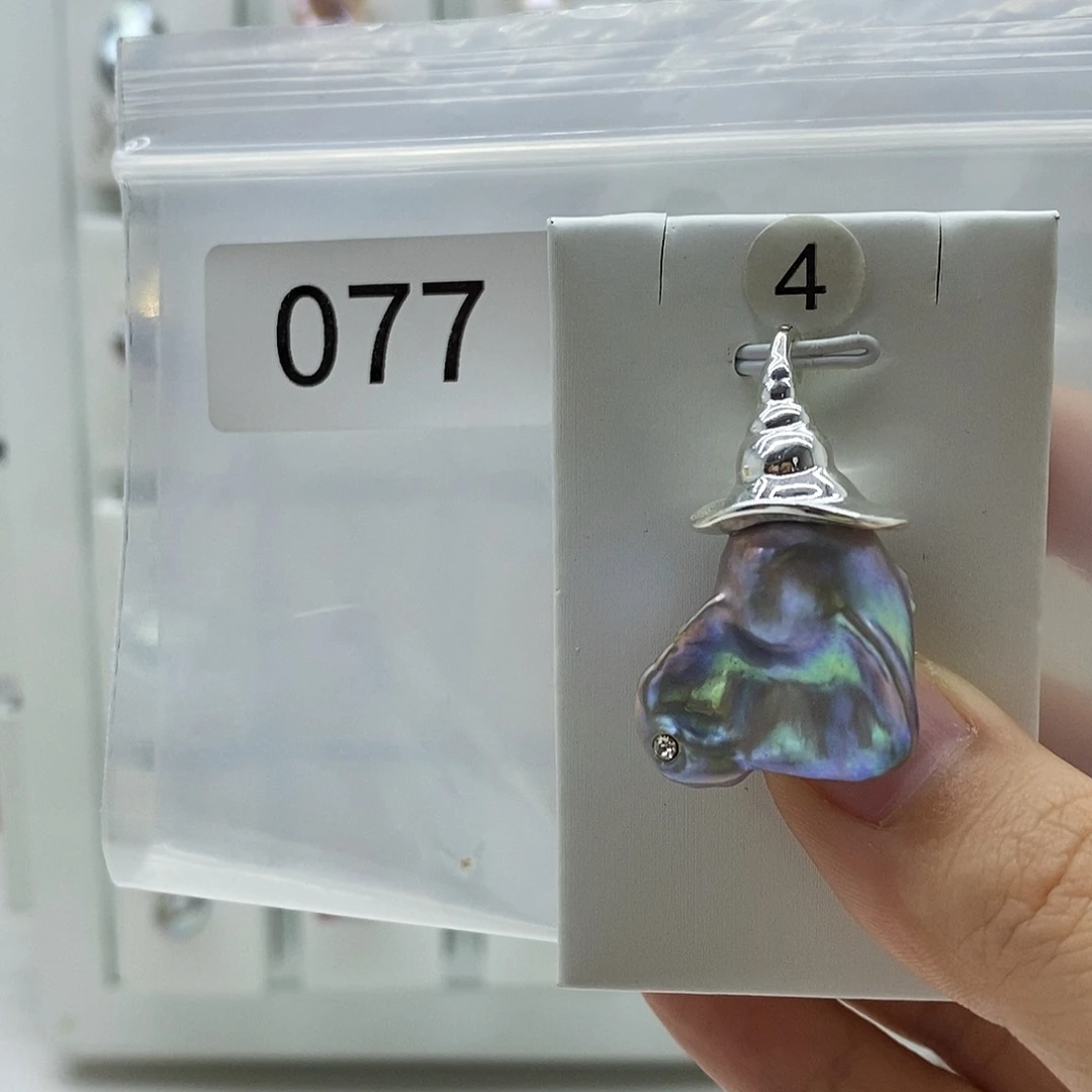 淡水珍珠合金颈饰