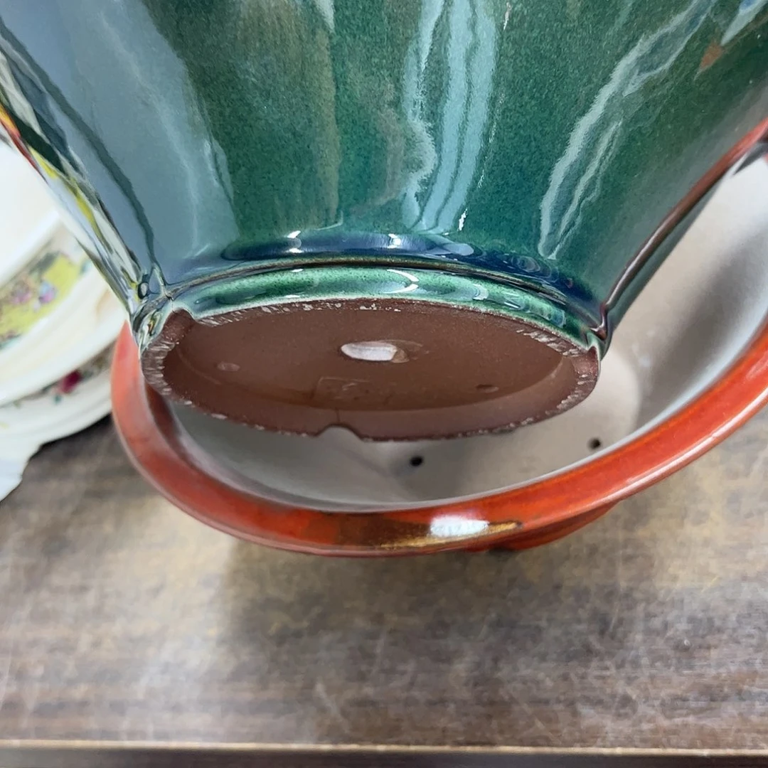 紫砂花盆陆***婉008号瑕疵福利2个底部裂纹介意勿拍处理