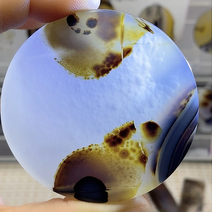 未镶嵌颈饰玛瑙/玉髓