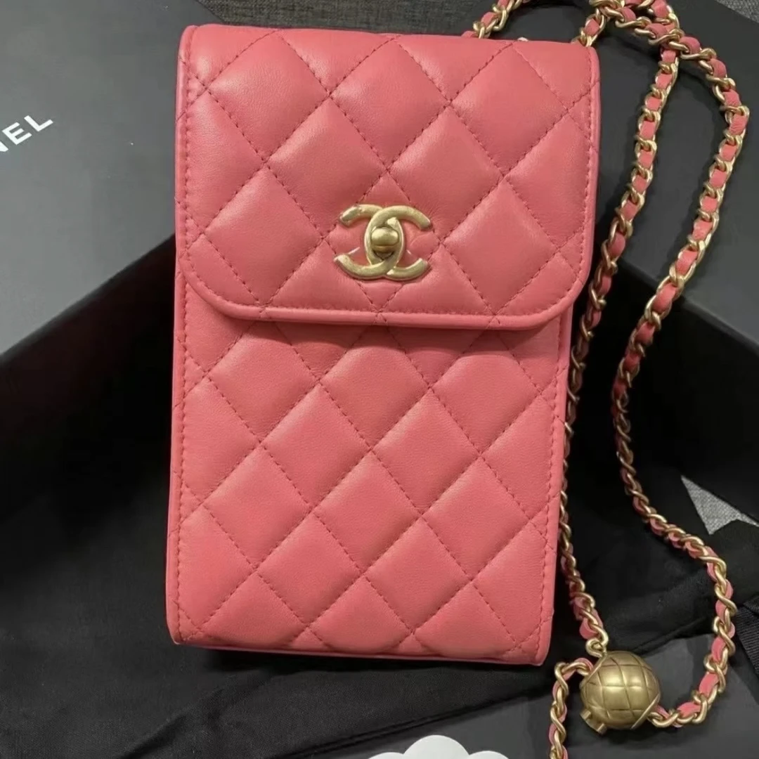95新 Chanel/香奈儿 7姐专场/粉色金球手机包 29开