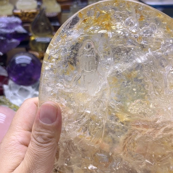 水晶摆件定金未镶嵌,****。摆件