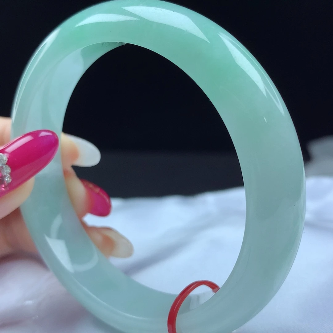 未镶嵌手镯翡翠97010，