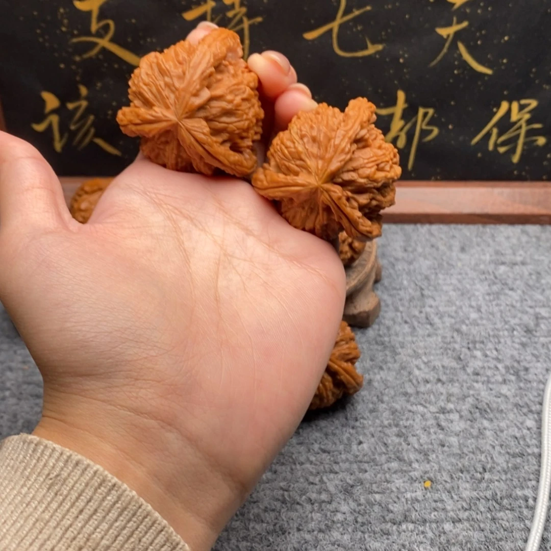 【闪购商品】吊坠文玩核桃王*