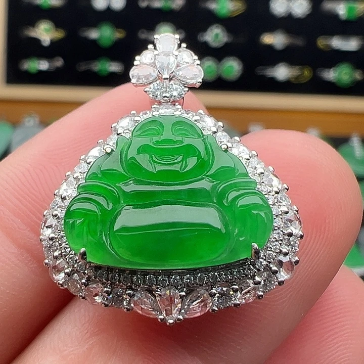 翡翠18K金镶嵌颈饰佛12.2