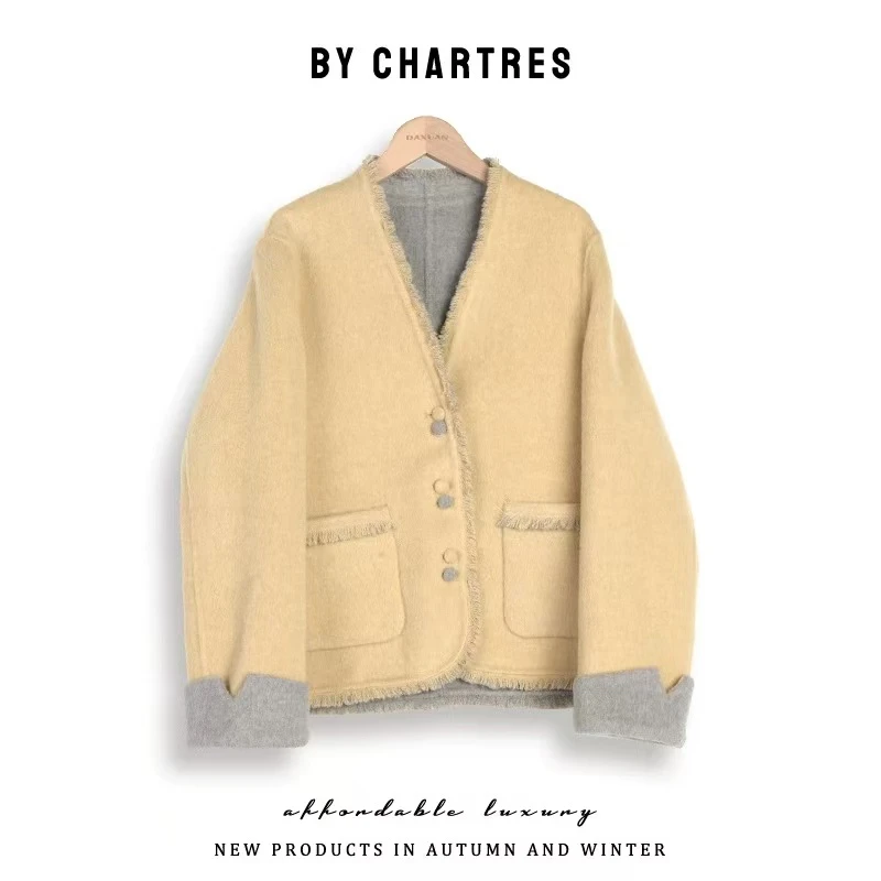 2025新款韩系宽松短款流苏V领小香风高端两面穿毛呢秋冬