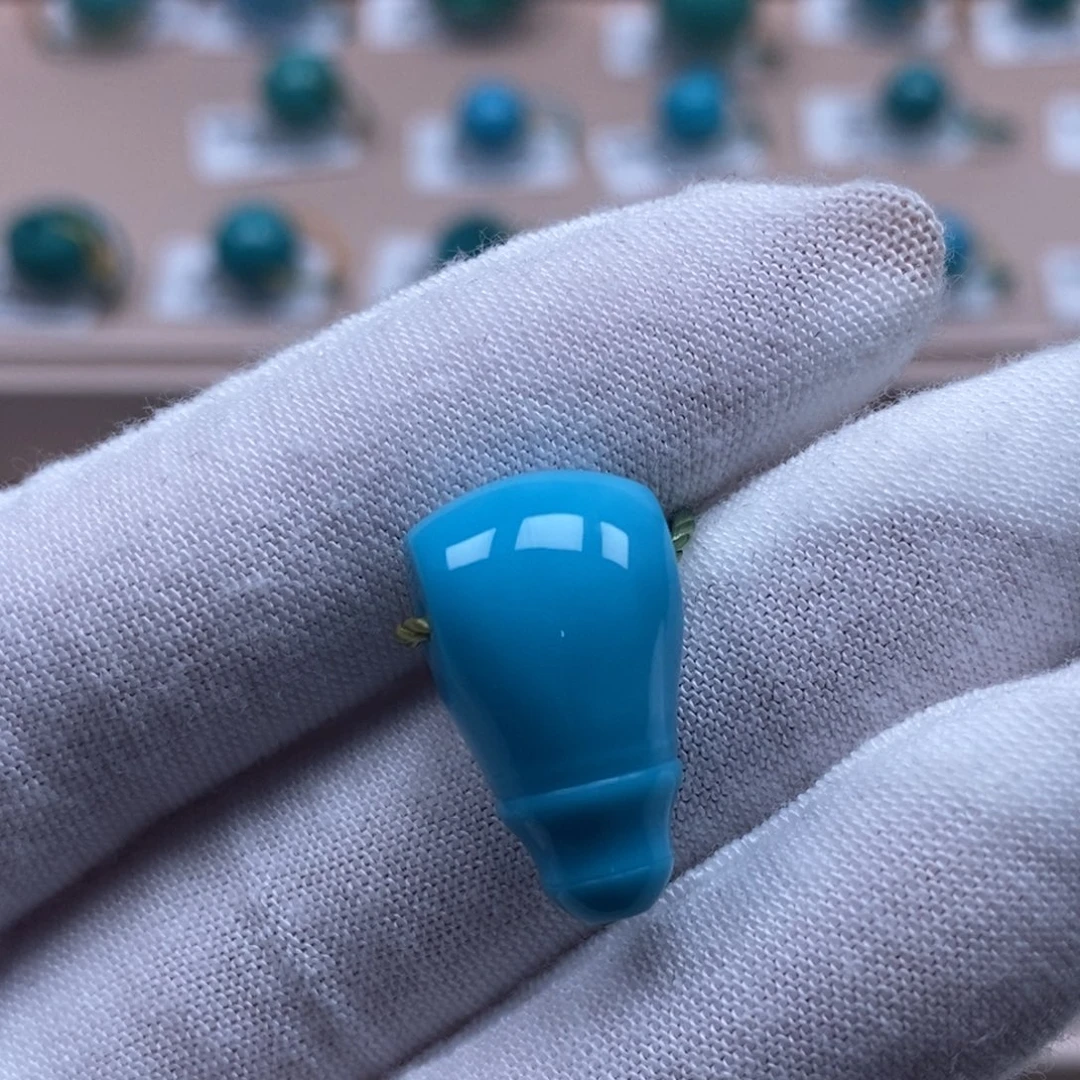 水***寒绿松石未镶嵌珠宝奇石