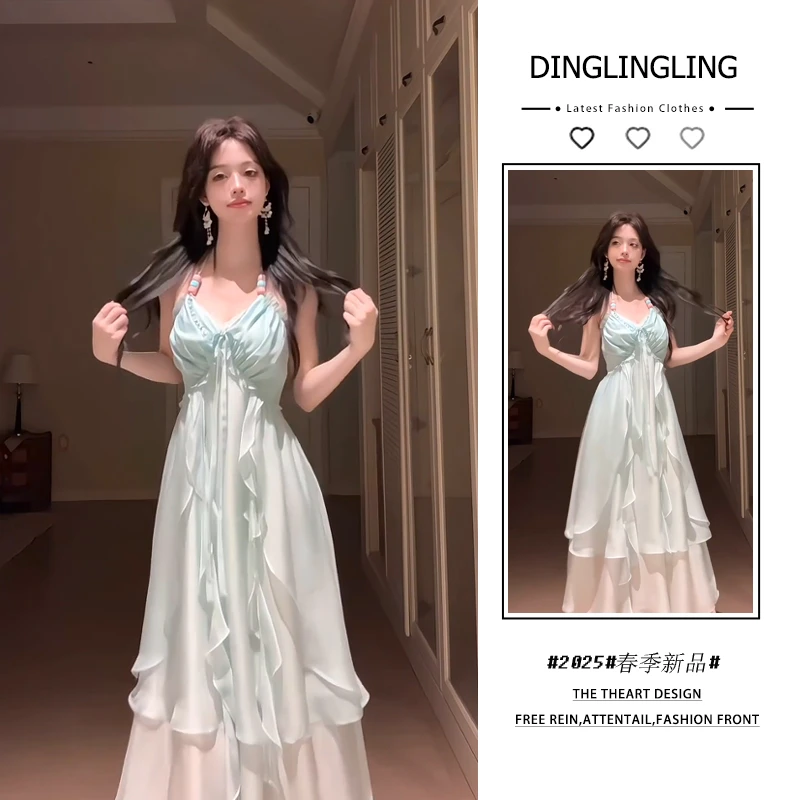 2025年夏季新款韩穿搭套装女温柔气质氛围感度假风甜美挂脖连衣裙