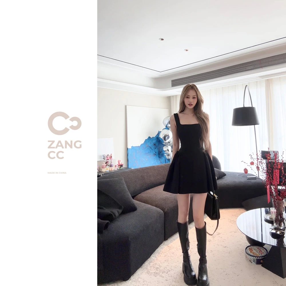 脏兮兮 黑色系显瘦收腰法式背心长裙连衣裙SS-Q-24011