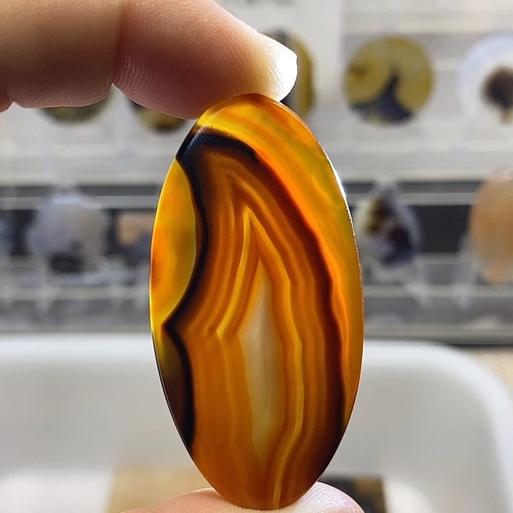 玛瑙/玉髓未镶嵌颈饰