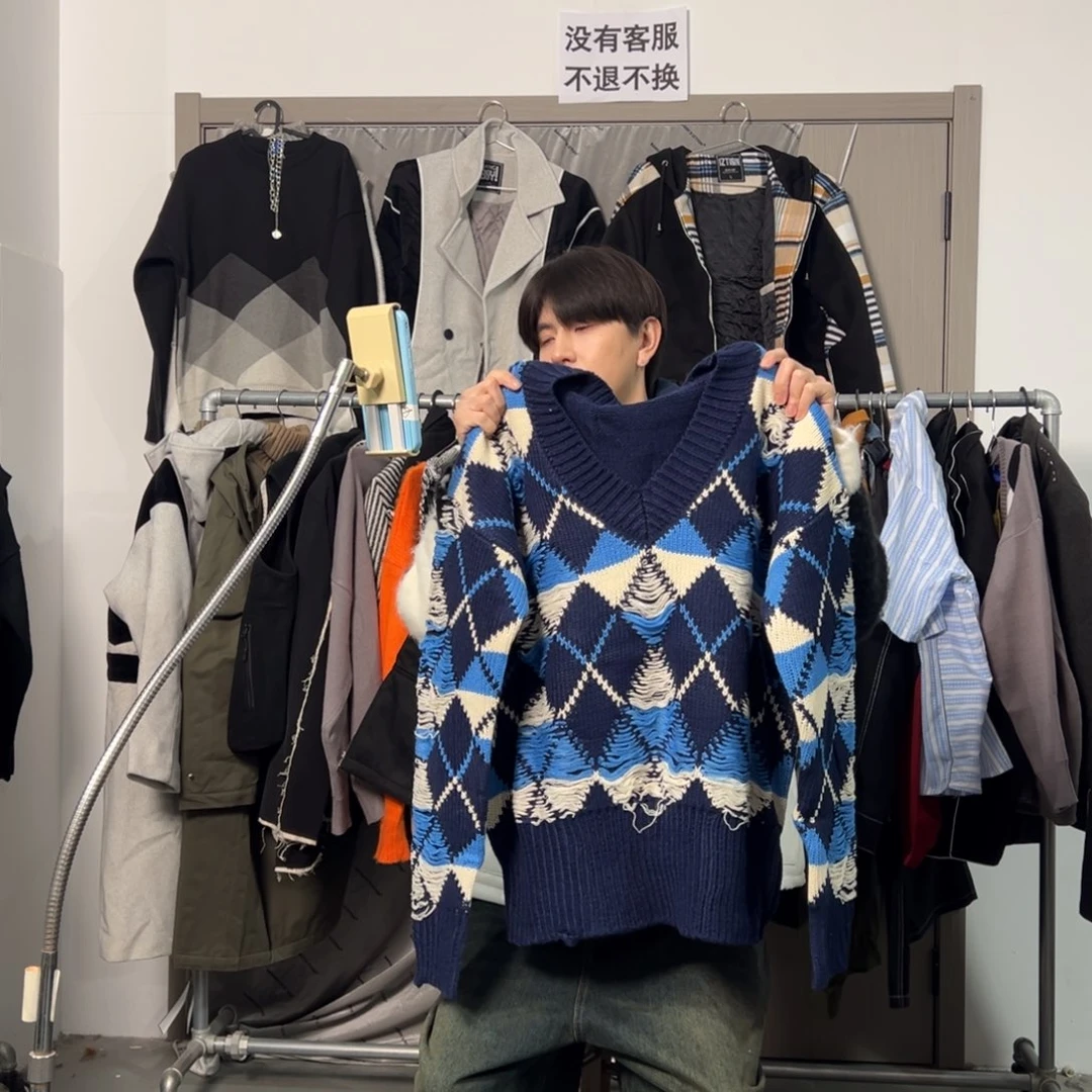 潮流时尚勾线蓝色毛衣l码