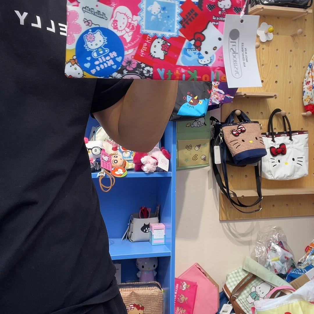 PU化妆包等产品和产品