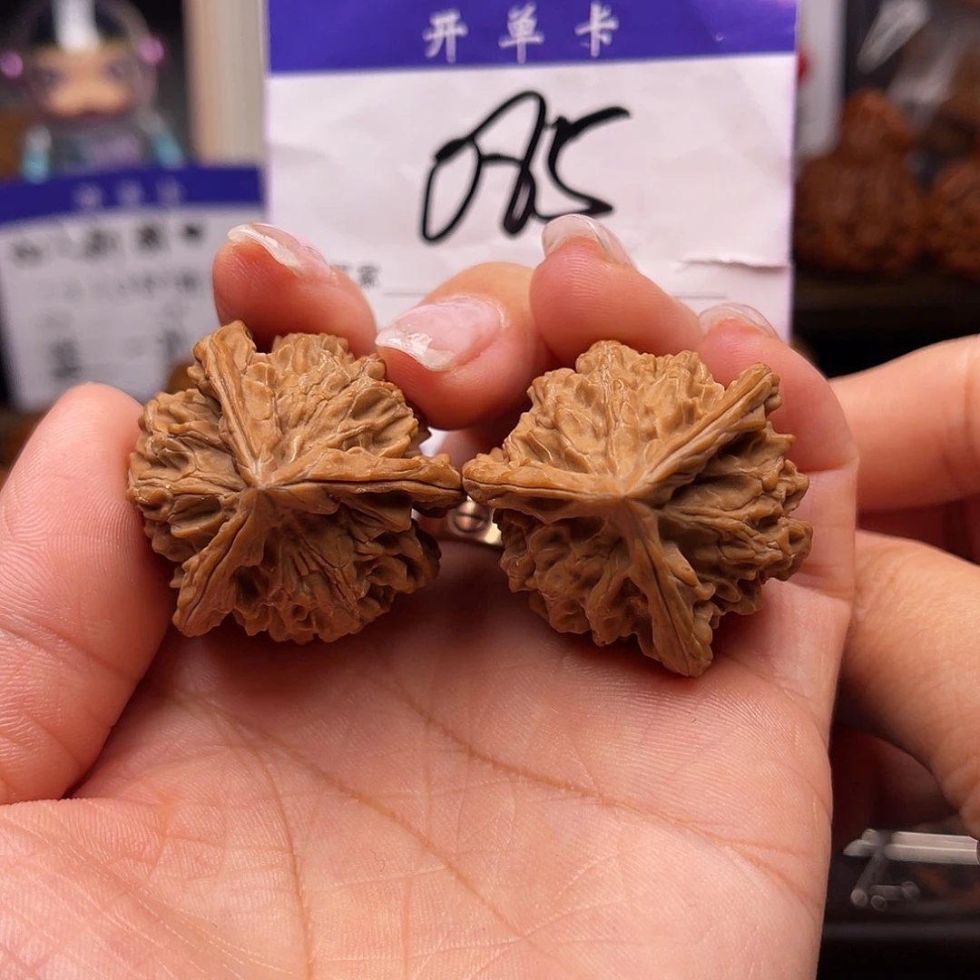 桃核吊坠盘山三棱33