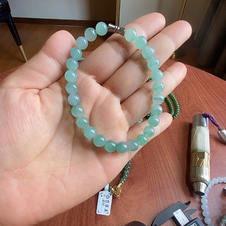 定制翡翠未镶嵌卡卡7.6