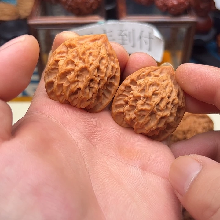 鑫***洋文玩核桃吊坠哈哈哈哈哈