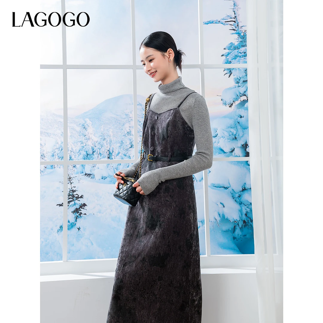 lagogo新款V领收腰显瘦丝绒吊带裙女NCLL139G36