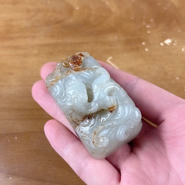 丰***哥和田玉未镶嵌挂件