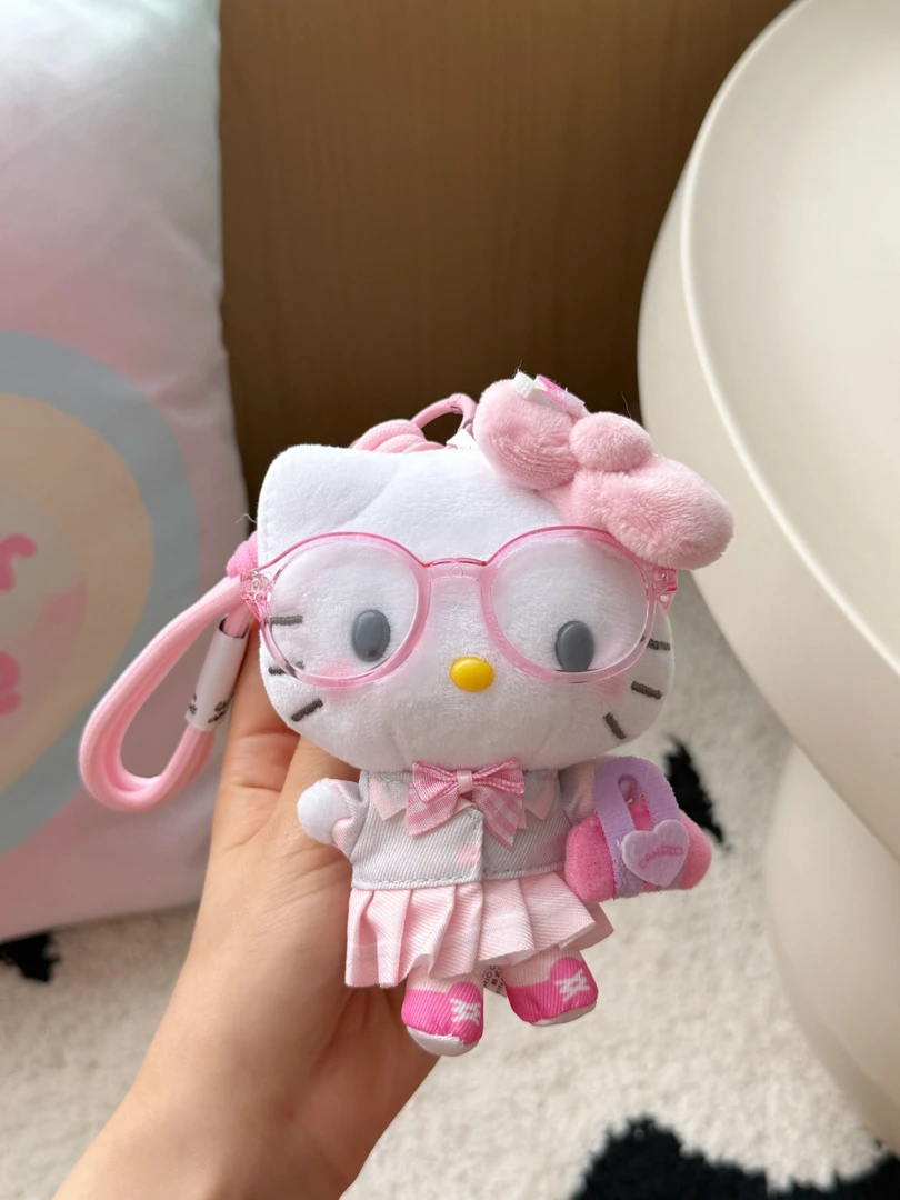 可爱眼镜kitty凯蒂猫毛绒公仔包包挂件玩偶钥匙扣装饰礼物