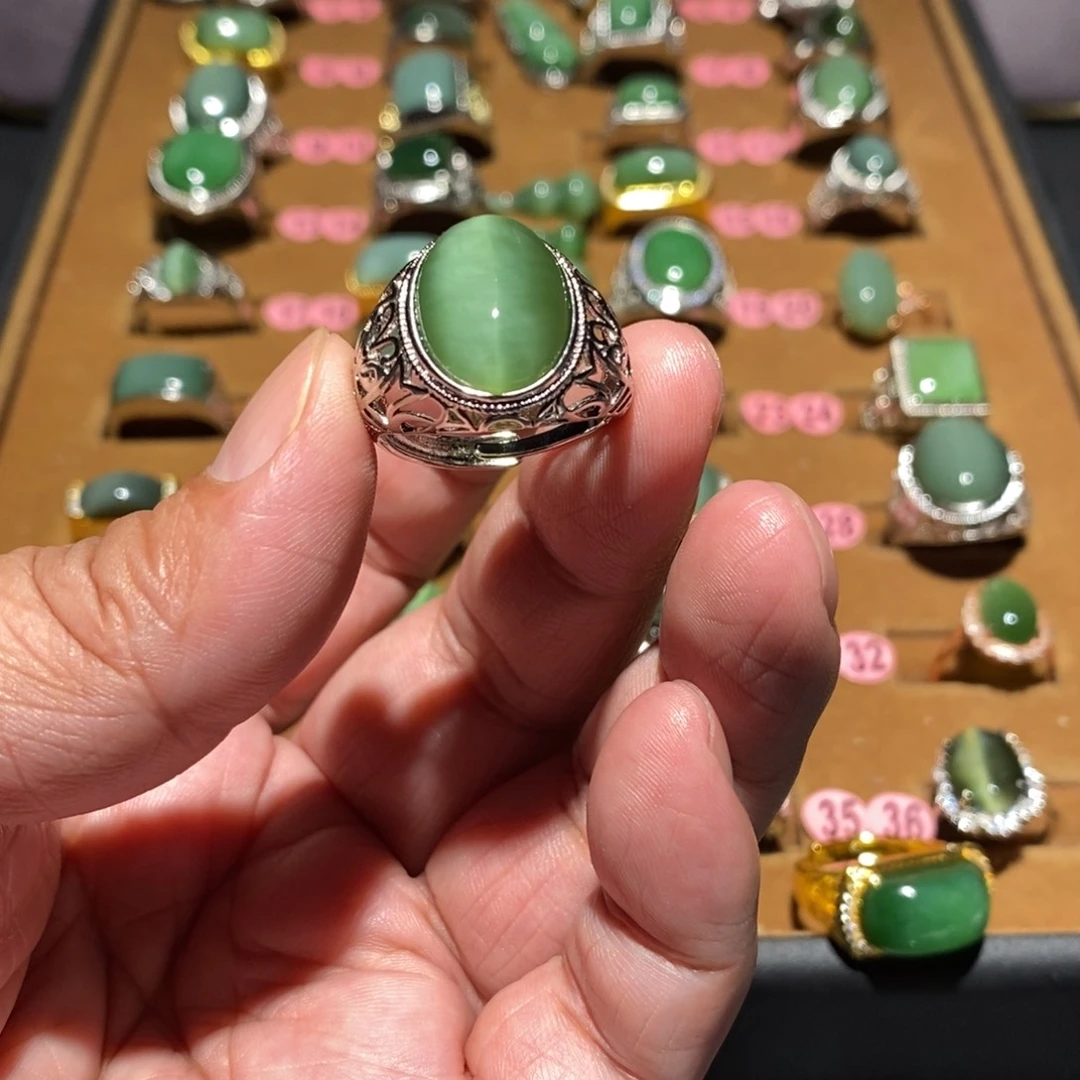 和田玉未镶嵌戒指