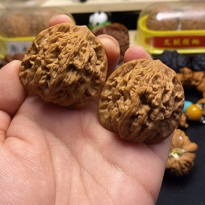 吊坠龙脊菩提麦虎