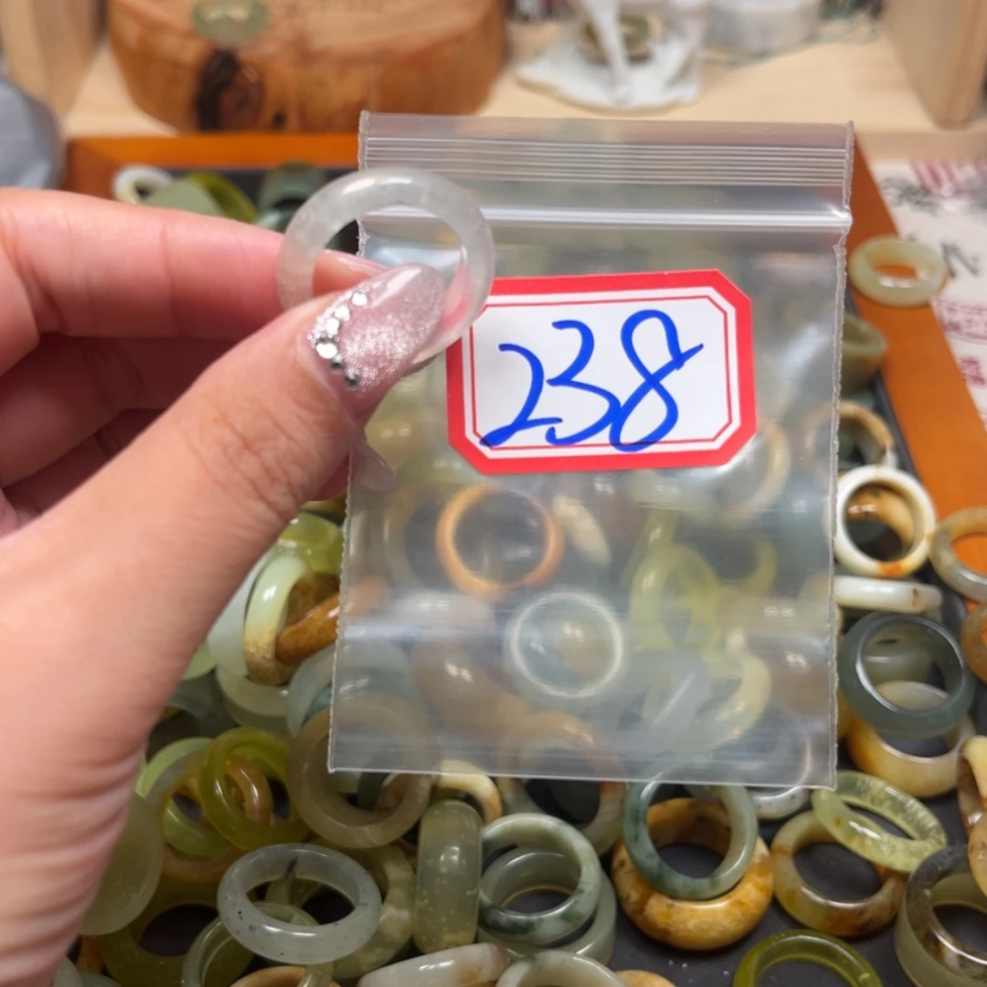 書***画蛇纹石玉未镶嵌珠宝奇石