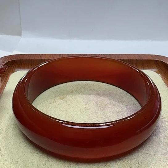 玛瑙/玉髓手镯未镶嵌银*，