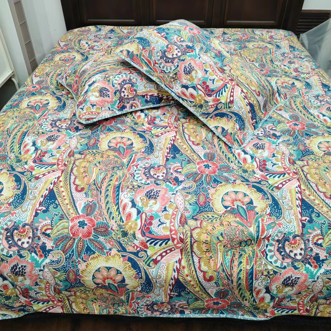 48709 棉花床盖三件套， 内里填充：80%新疆棉花， 床盖规格230×250