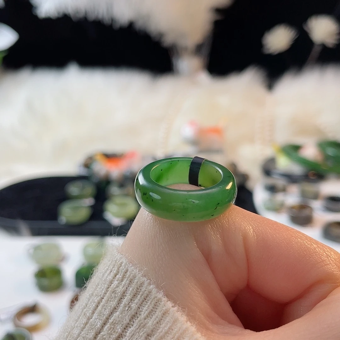 会***丁和田玉未镶嵌戒指k29碧玉乌兰海轮胎17.5mm