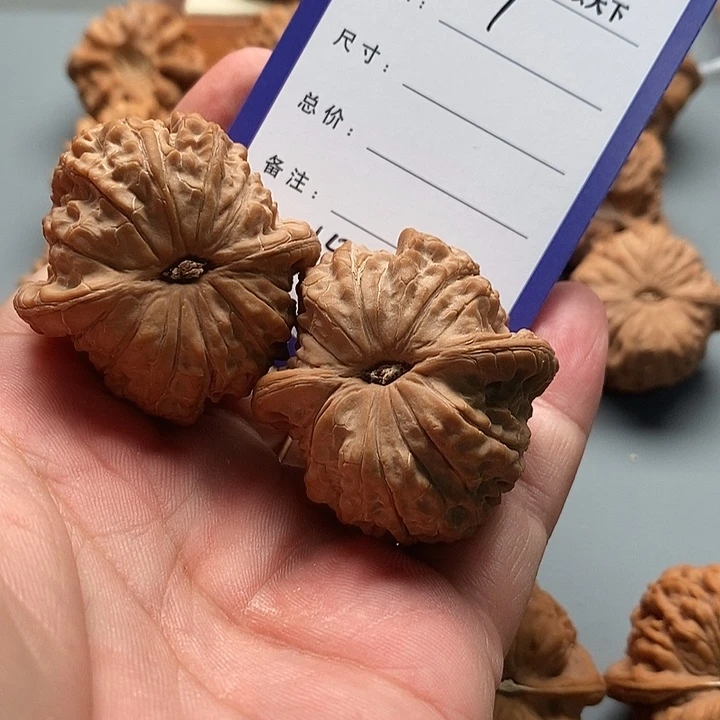 常***征吊坠桃核平谷血麒麟