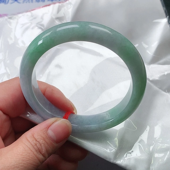 翡翠手镯未镶嵌翡翠062