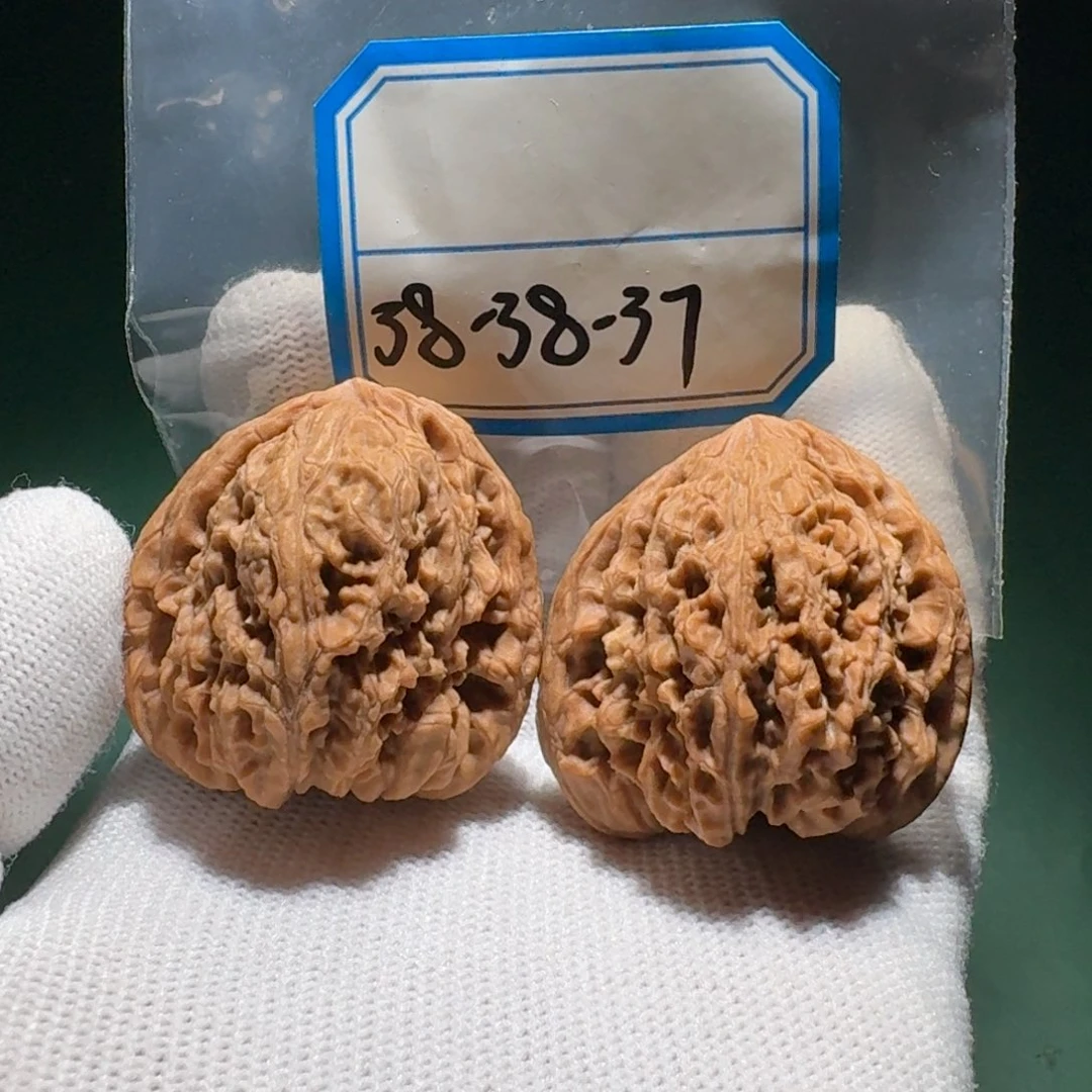 s***a吊坠文玩核桃9号南疆