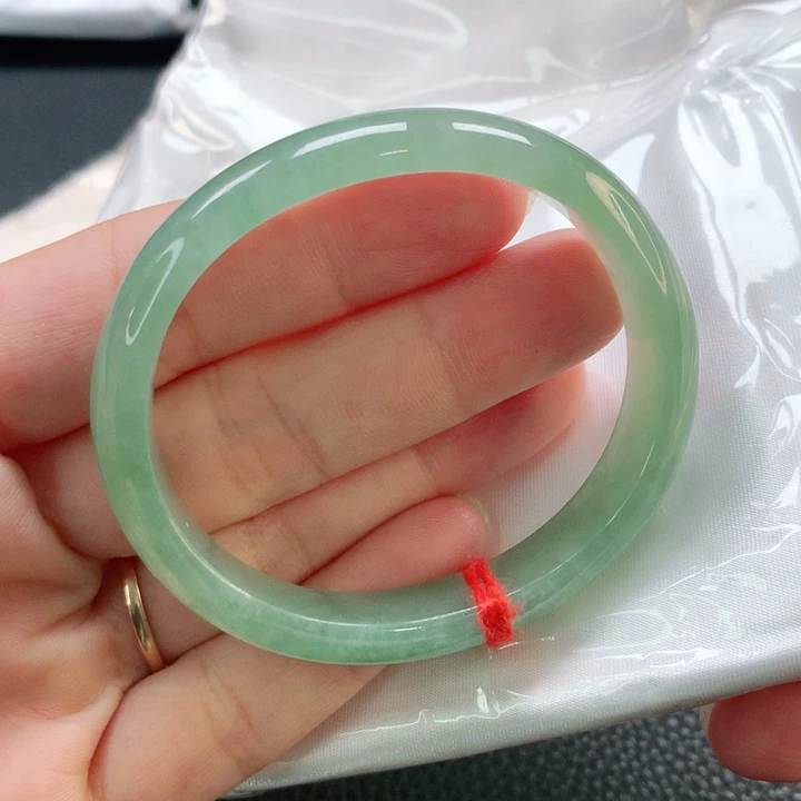 未镶嵌手镯翡翠53贵妃