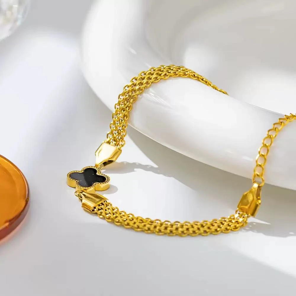 钛钢锆石手链 新款金丝编织真金电镀不掉色新款四叶草钛钢手链