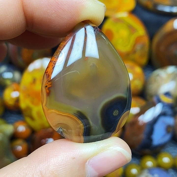 玛瑙/玉髓未镶嵌颈饰