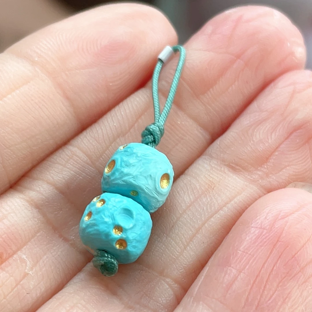 未镶嵌绿松石颈饰