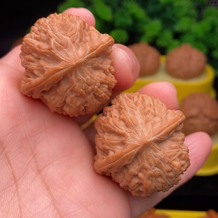 吊坠文玩核桃火麒麟37精配