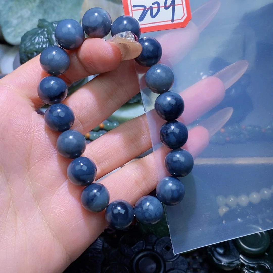 和田玉和田玉边角料随机发未镶嵌