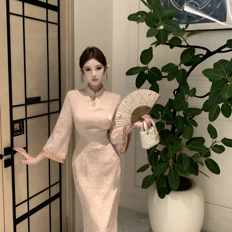 新中式珠光提花改良旗袍订婚领证喜酒度假拍照长袖连衣裙3413甜