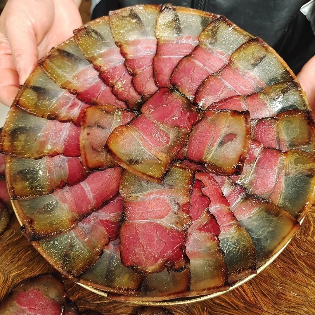 （买两斤送两斤到手4斤）农家柴火烟熏水晶腊肉腿肉前夹梅花(特价清