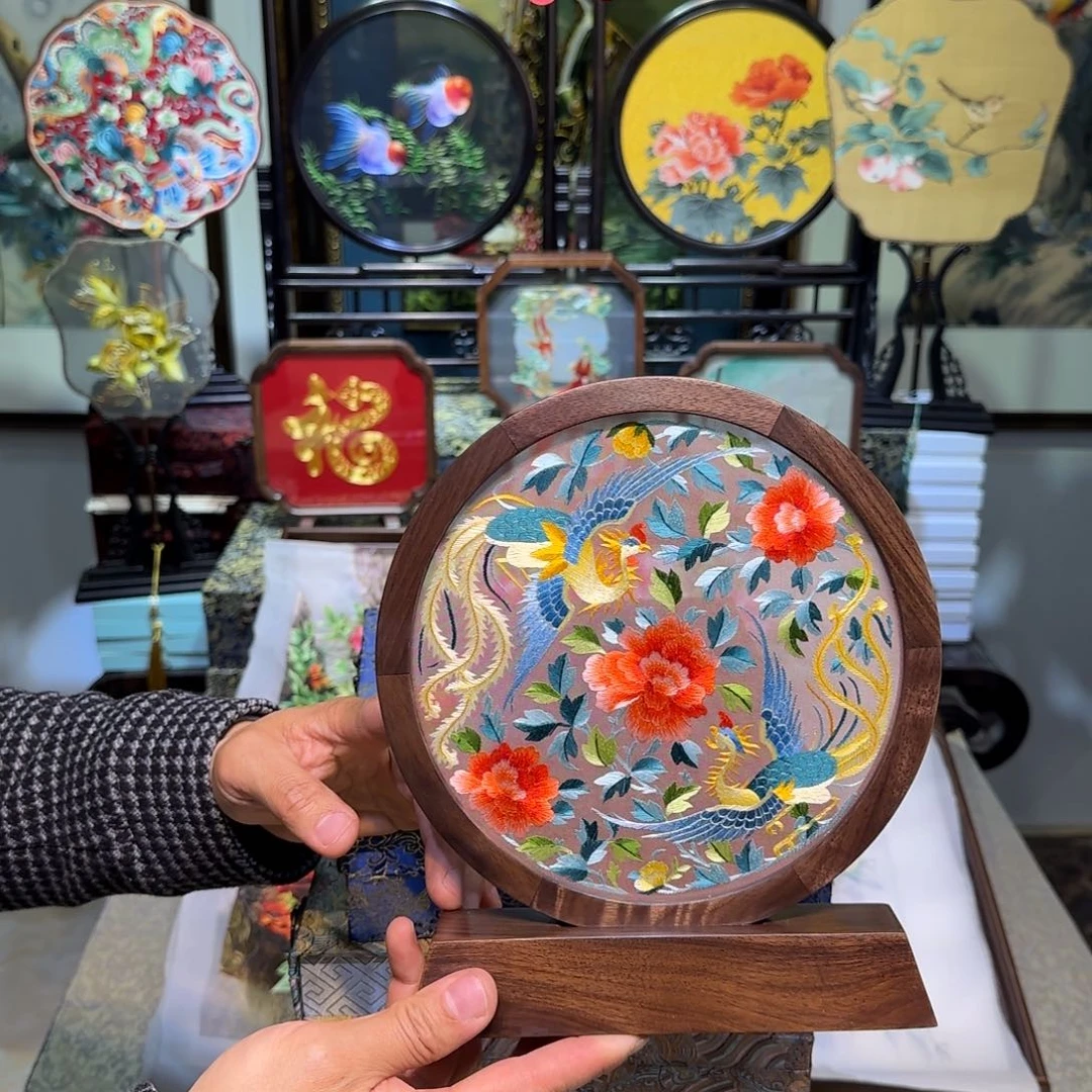 刺绣刺绣工艺精湛