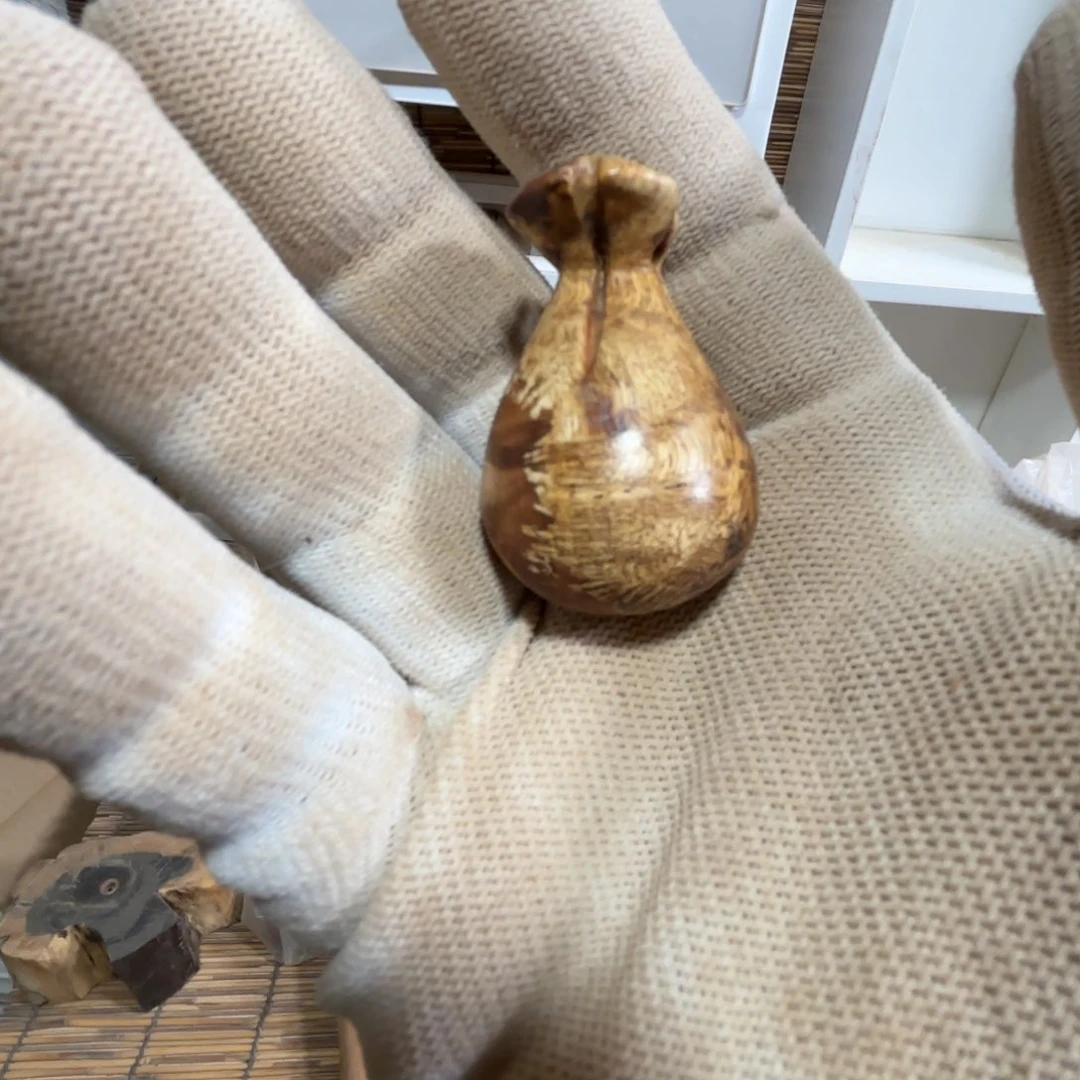 柏木（崖柏）空****贾北太行随行手把件