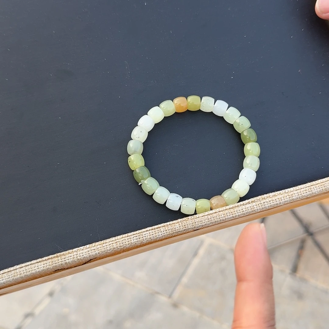 和田玉未镶嵌吊坠(不含链)