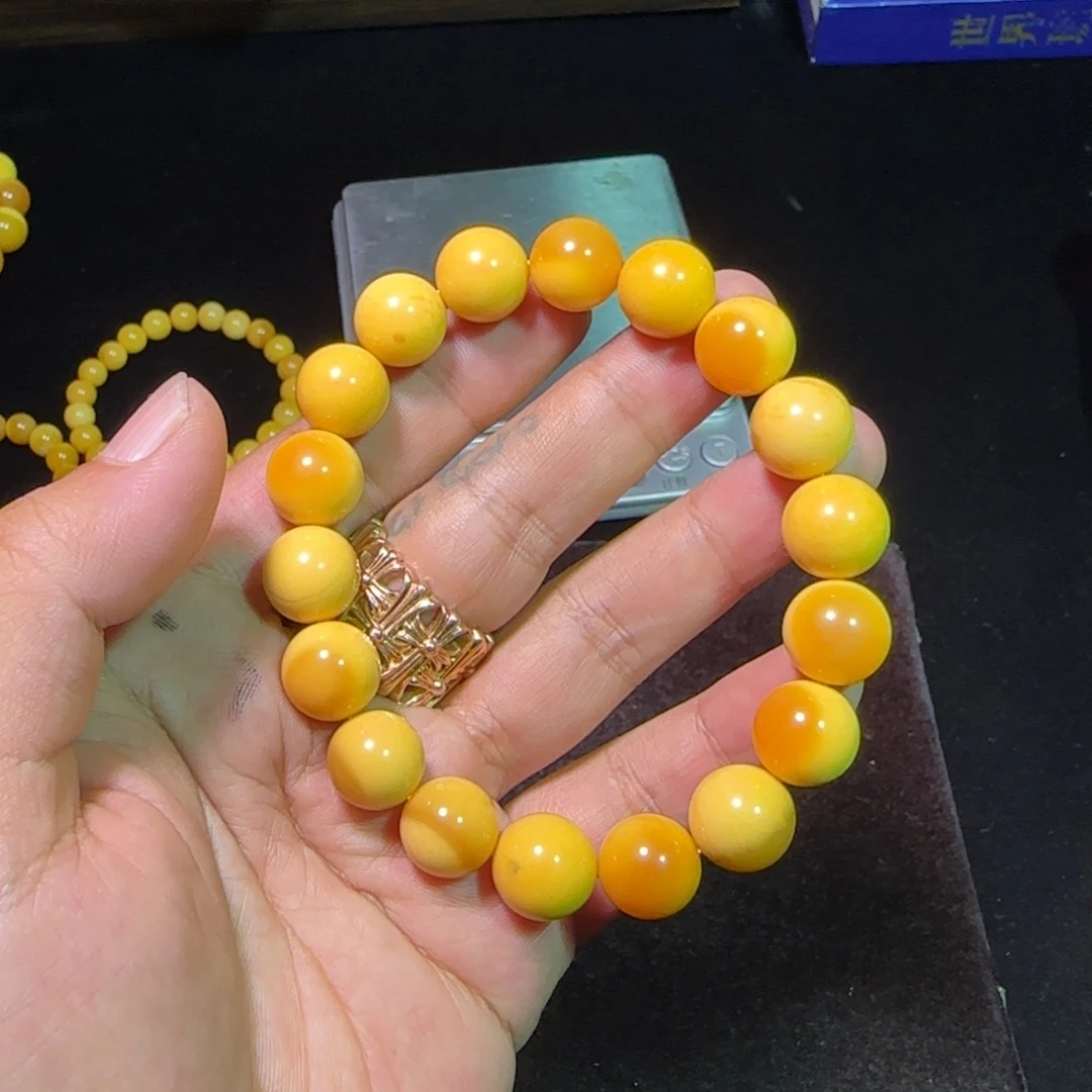 石英质玉（缅黄）未镶嵌手镯手串