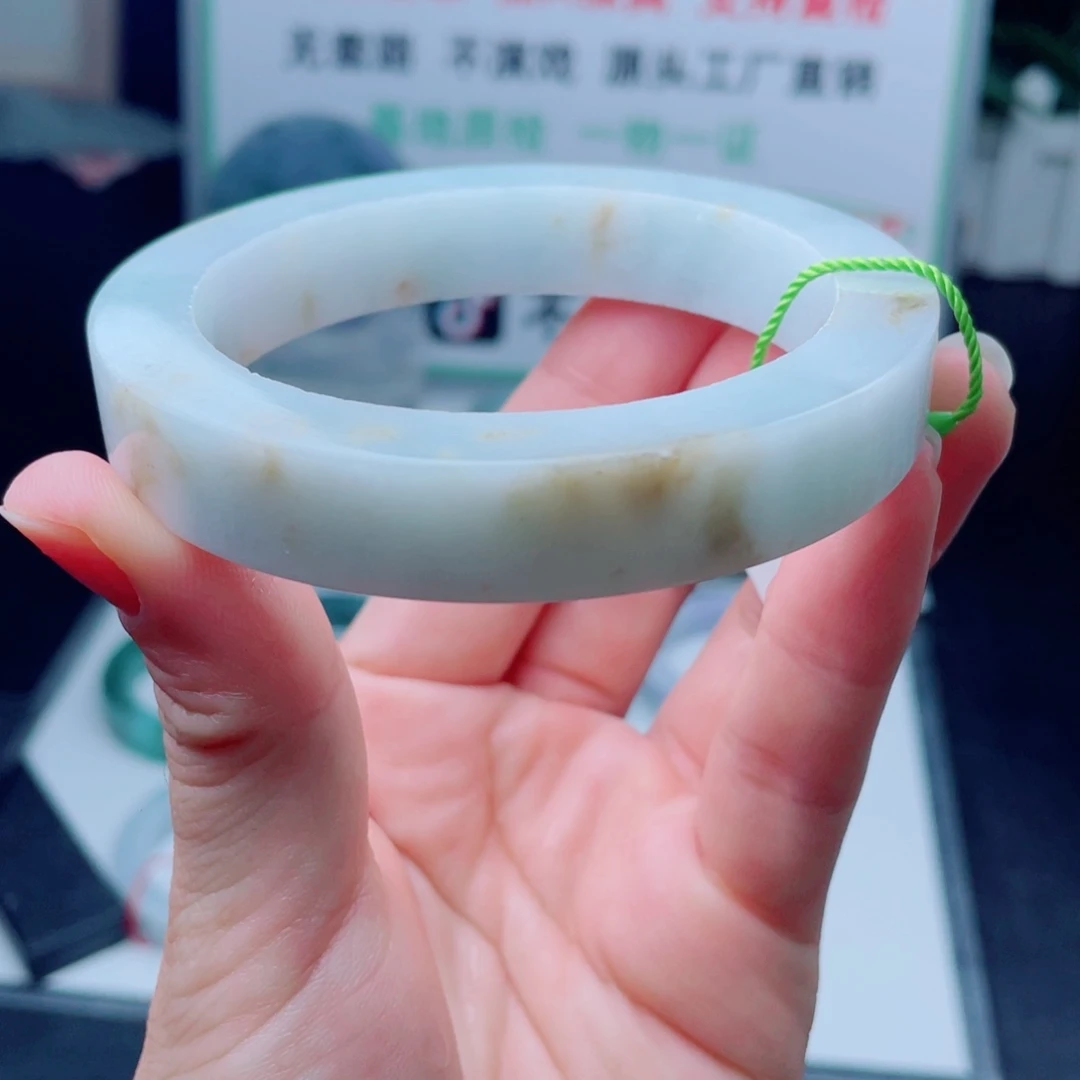 未镶嵌咨询定制翡翠