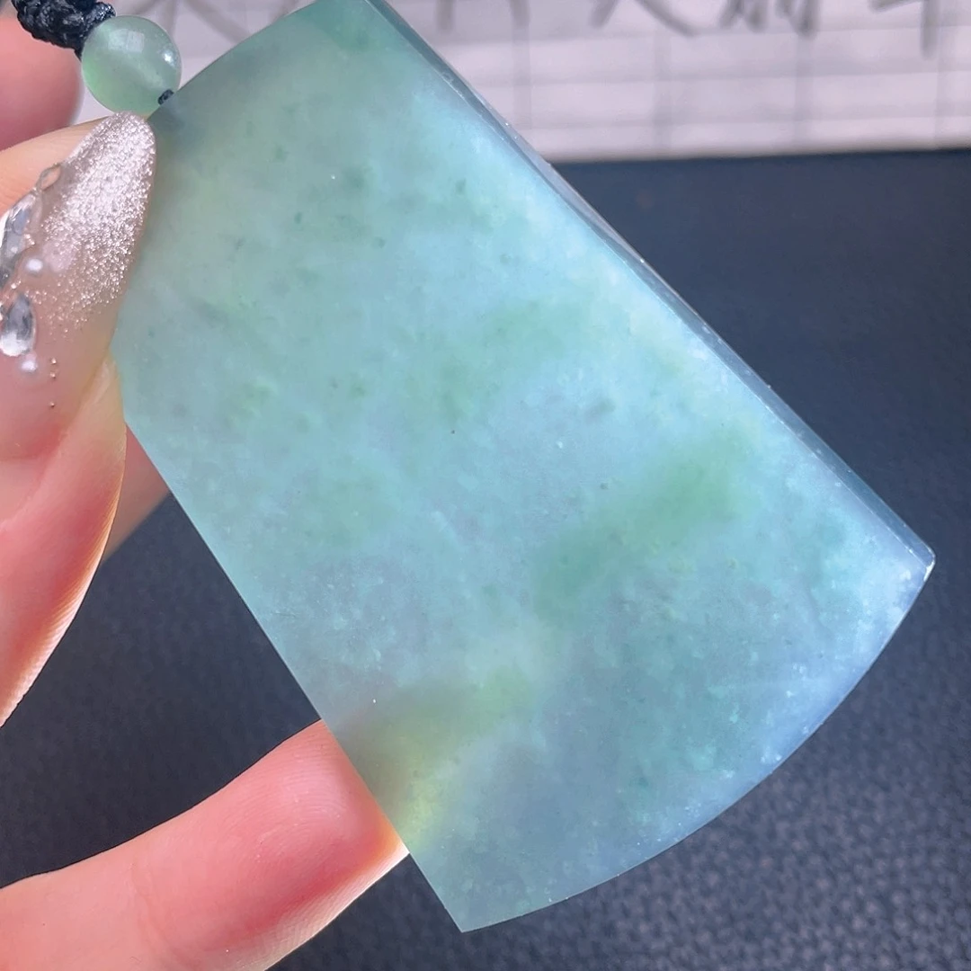 翡翠颈饰未镶嵌888888888888